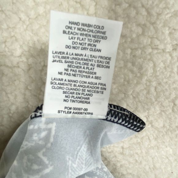 No Boundaries Hang Ten Rashguard Women's Black White Long Sleeve T-Shirt Size M - Picture 8 of 8